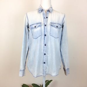 Gap denim button down shirt size XS burn out wash